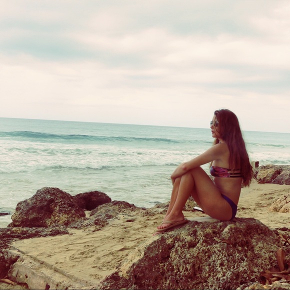 Meet your Posher, Megan - Picture 2 of 7